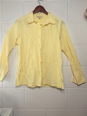 Butter Yellow Button Down Shirt size M